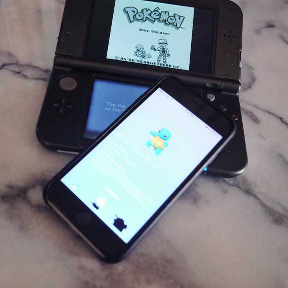 Pokémon Go on iPhone, Pokémon Blue on 3DS